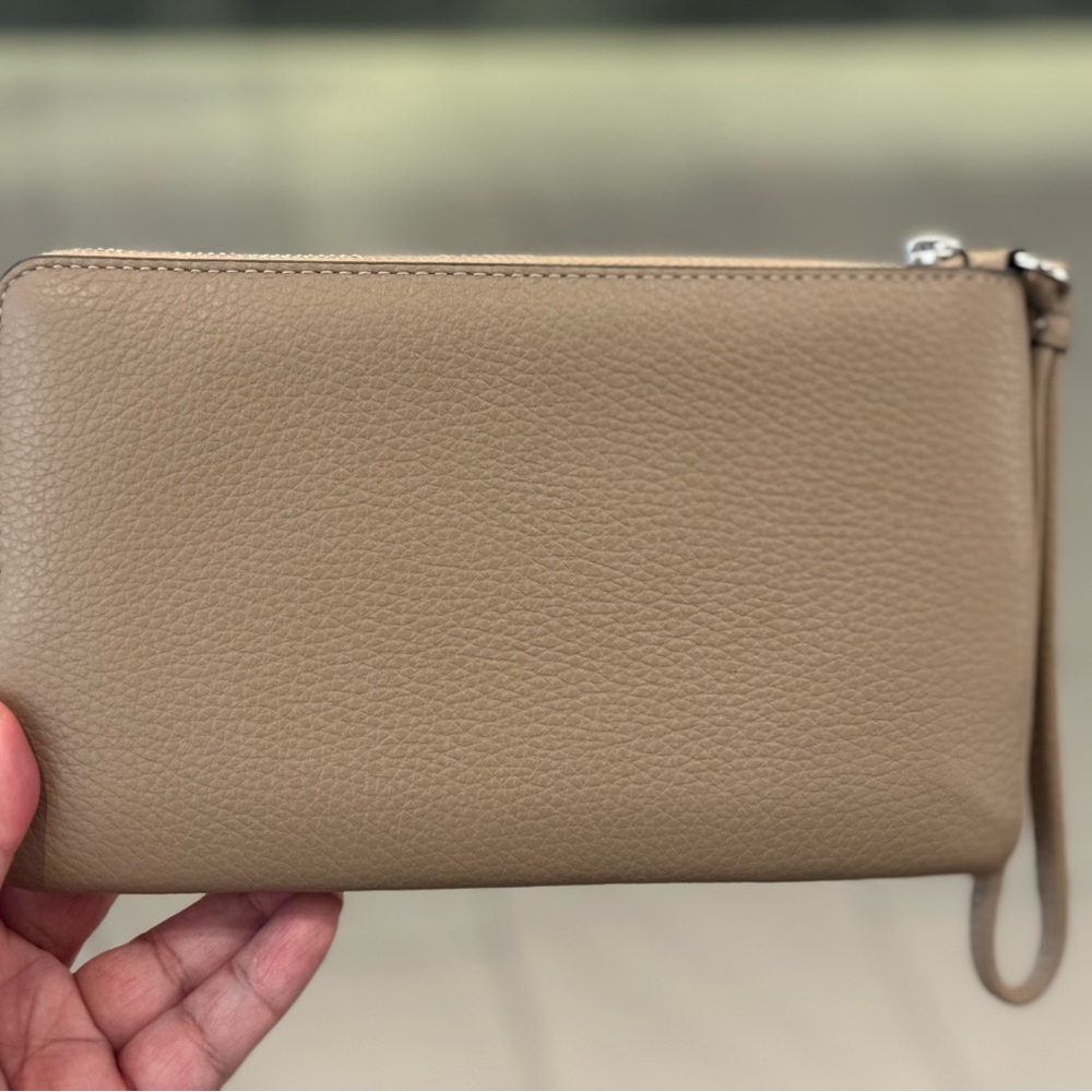 NWT Coach Double Zip Wallet In Rainbow Signature Canvas CDN23 - Picture 7 of 7